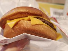 -麦当劳(东岳大道店)