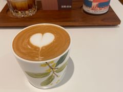 -Line来恩咖啡(石厦花园店)