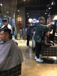 -Kraemer Paris  苏豪路易士·嘉玛发廊
