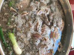 -老石黑山羊毛驴肉火锅(金凯广场店)