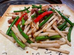 花生芽炒烧肉-鼎盛私厨·新派顺德菜(上河坊店)