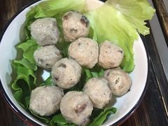 -虾弄弄海派小龙虾·牛羊蝎子火锅