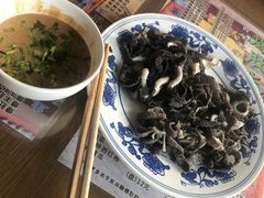 -东兴顺爆肚张