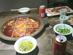 -红九格老火锅(三峡广场店)