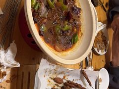 -六福烧烤酒馆(秦隆步行街店)