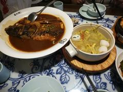 -卢大鲜鱼头捞饭(美利广场店)