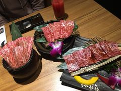 -炼火烤肉店