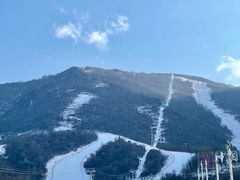 -鳌山滑雪度假区