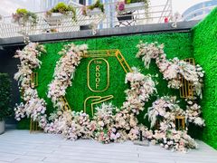 -The ROOF (通盈中心店)