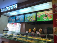 -海口骑楼小吃街