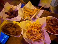 -Helens海伦司小酒馆(街道口店)