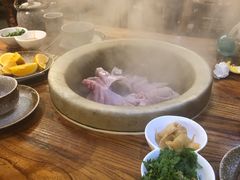 -滇香肴·云南菜蒸汽石锅鱼(云南北路店)
