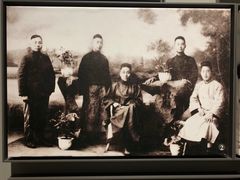 -上海市龙华烈士陵园