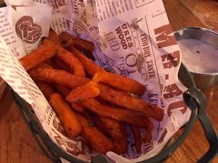 脆炸鸡柳甘薯条-MR.ROCKY洛奇先生RESTAURANT&BAR(宝安壹方城店)