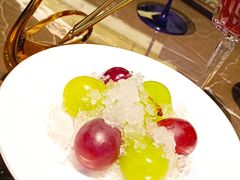 餐前小食-海派悦庭·海胆烧麦·新融合菜(凯德广场店)