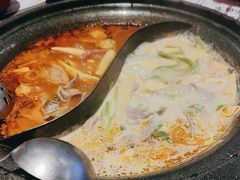-生活如沸·顺德水牛奶火锅(大学路店)