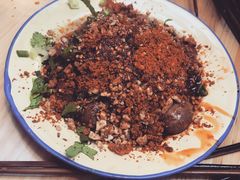 -拈签一笑黄牛肉辣卤串串