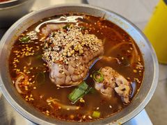 -蓉三少冒烤鸭·四川小吃集(北京首店)