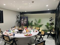 -红东阁东北菜烤肉酒馆(CROSS万象汇店)