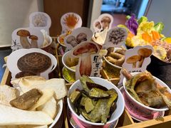 -菌自由丨野生菌火锅特色庭院餐厅(丽江古城店)