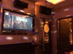 歌迷量贩KTV(鸿成光彩店)-歌迷量贩KTV(光彩市场店)