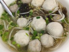 杂丸汤-老彬专工蚝烙糕粿