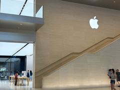 -Apple零售店(玄武湖店)