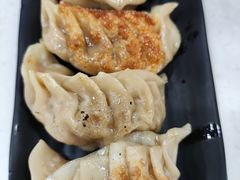 -禾师兄·布拉肠(一德路店)