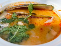 冬阴功汤-Golden Lily河内巴黎法越料理餐厅(建国西路店)