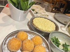 -喃喃椰·糟粕醋·椰子鸡火锅(七堡花园店)