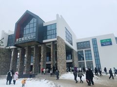 -鳌山滑雪度假区