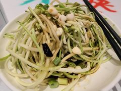 -老船夫婚宴婚庆会馆(延吉路店)