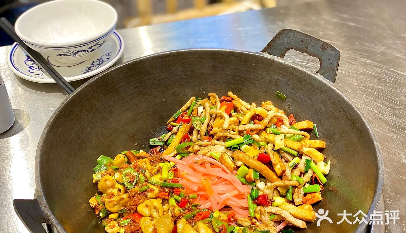 在长沙！不用去湘西就可以吃到的湘西锅锅菜！