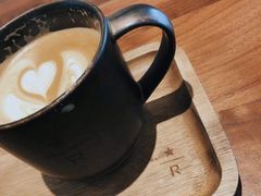 -星巴克(港汇1号办公楼店)