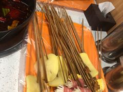 -五味缘小郡肝串串火锅(泛悦城市奥特莱斯店)