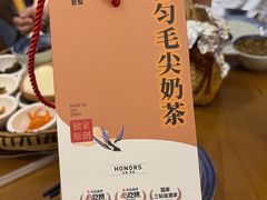 -包整·丝娃娃(一览甲秀楼风景店)