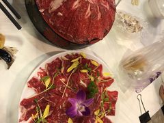 -鲜入围煮花胶鸡海鲜火锅