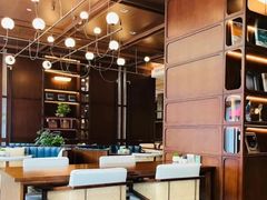 -上海虹桥祥源希尔顿酒店