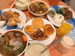 -亚龙湾希尔顿自助餐厅·海鲜·烧烤·沙滩BBQ·现场乐队