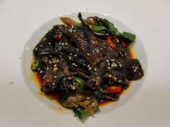 -皇冠明珠鱼翅楼(水上公园店)