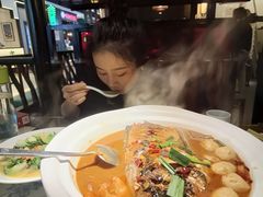 -卢大鲜鱼头捞饭(美利广场店)