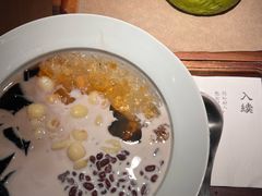 -RUXU入续糖水铺与包(卓悦中心店)