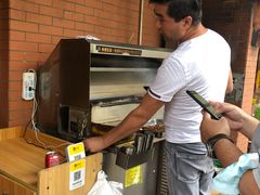 -维吾尔餐厅(宜山路店)