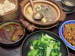 -古都历食南京菜·烤鸭·鸭血粉丝·汤包(南京博物院店)