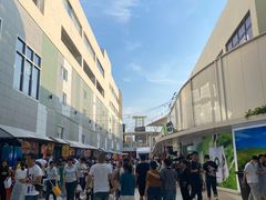 -宁波杉井奥特莱斯广场