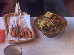 -鸣记脆皮烤鱼·海鲜烤鱼(三八广场店)