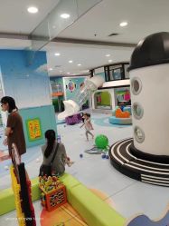 -孩子王童乐园(唐山万达广场店)