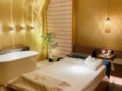 -快乐大桶水养生足浴SPA(前兴路店)