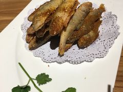 阿勒泰酥鱼-胖老汉椒麻鸡清真新疆菜(西御街店)