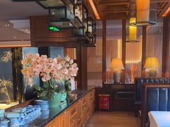 -八府香鸭·啫啫煲(华山路店)